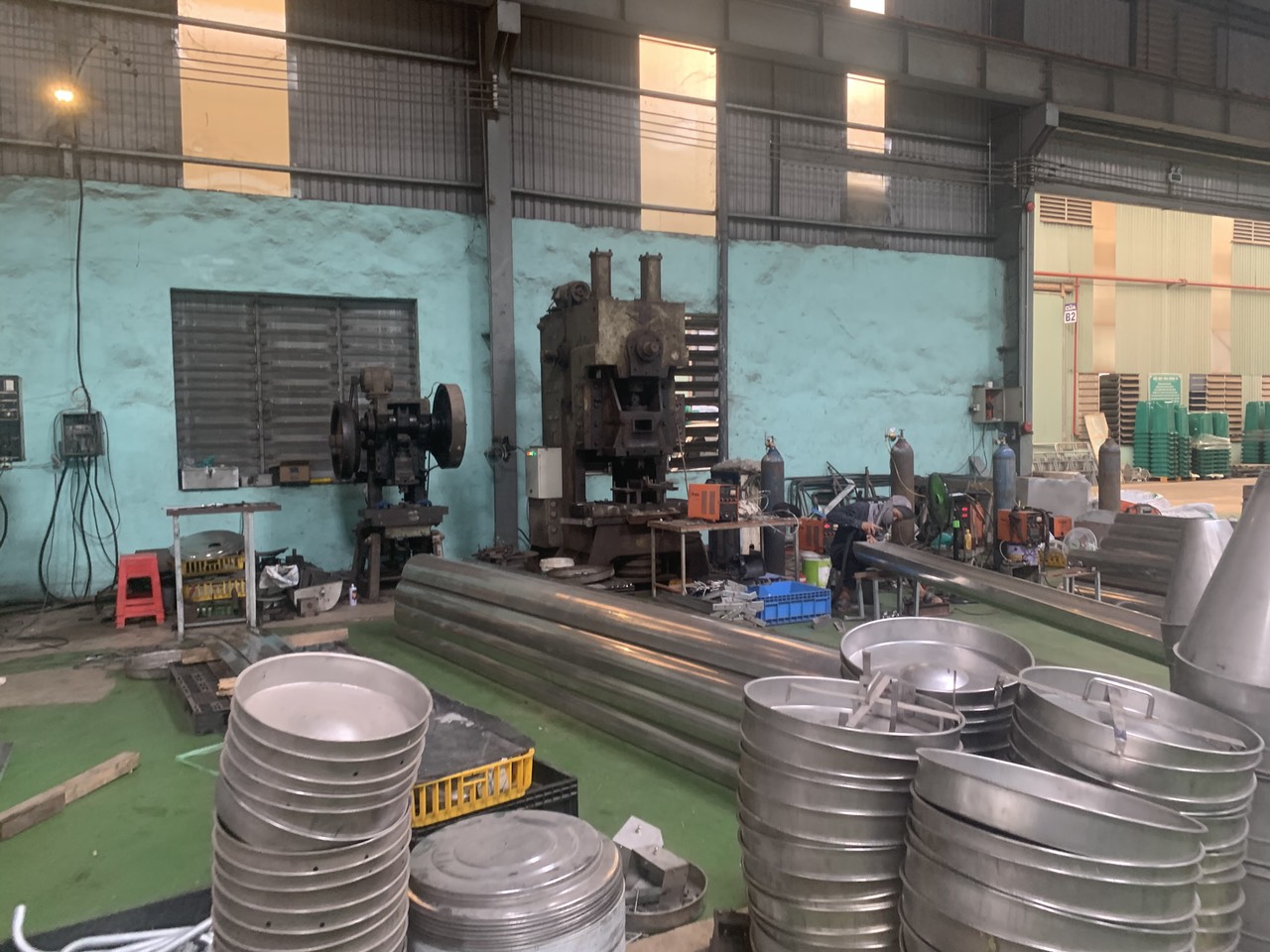 Stamping & drilling machine.jpg